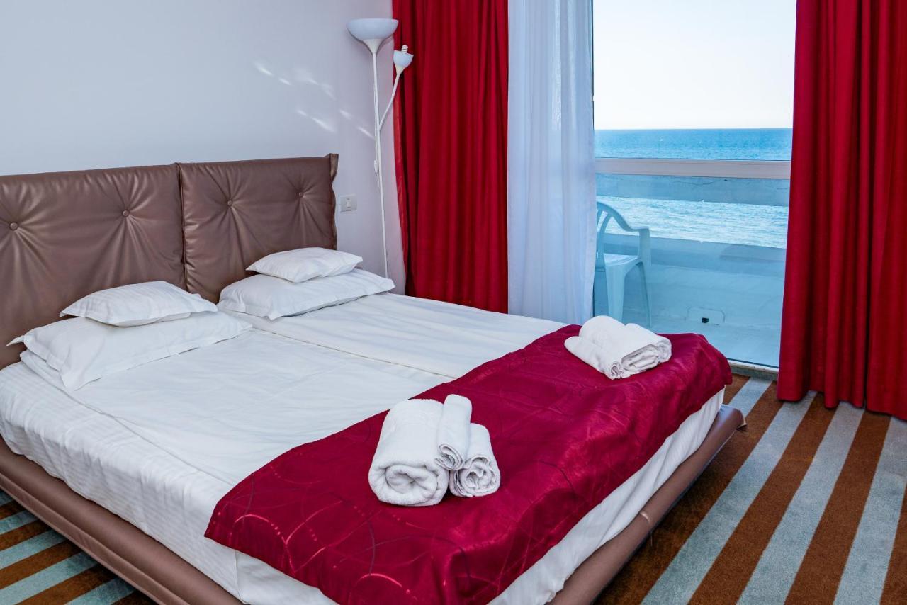 Hotel Opal 3*